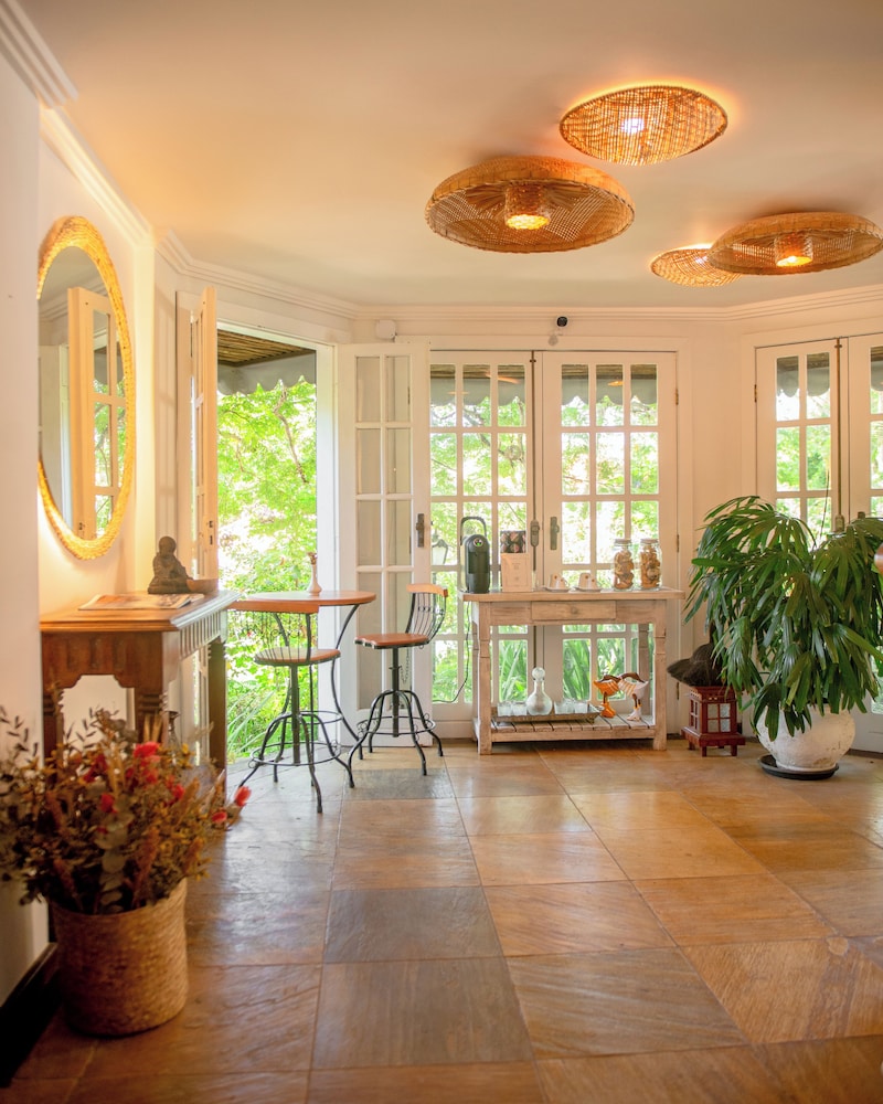 Villa Bella Ferradura 10/50