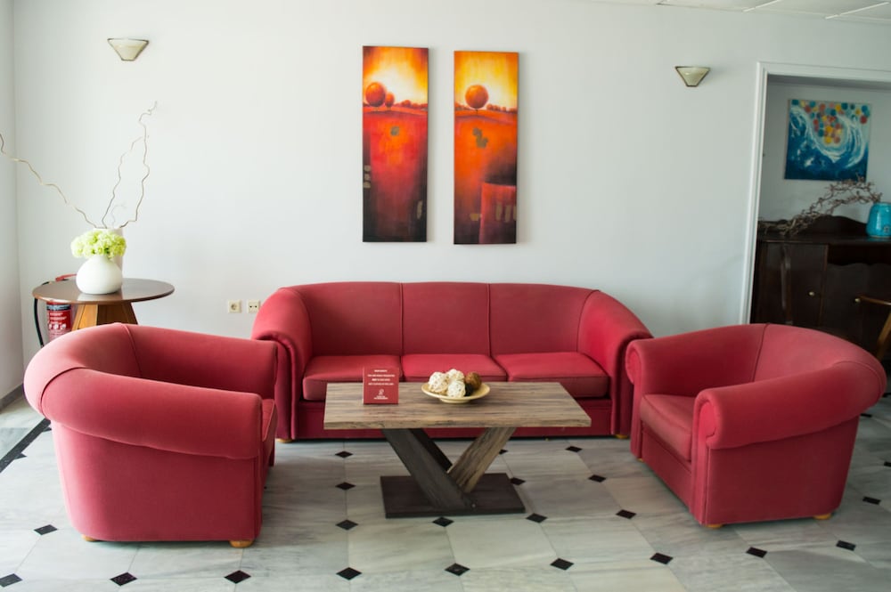 Paradise Beach Hotel 30/50