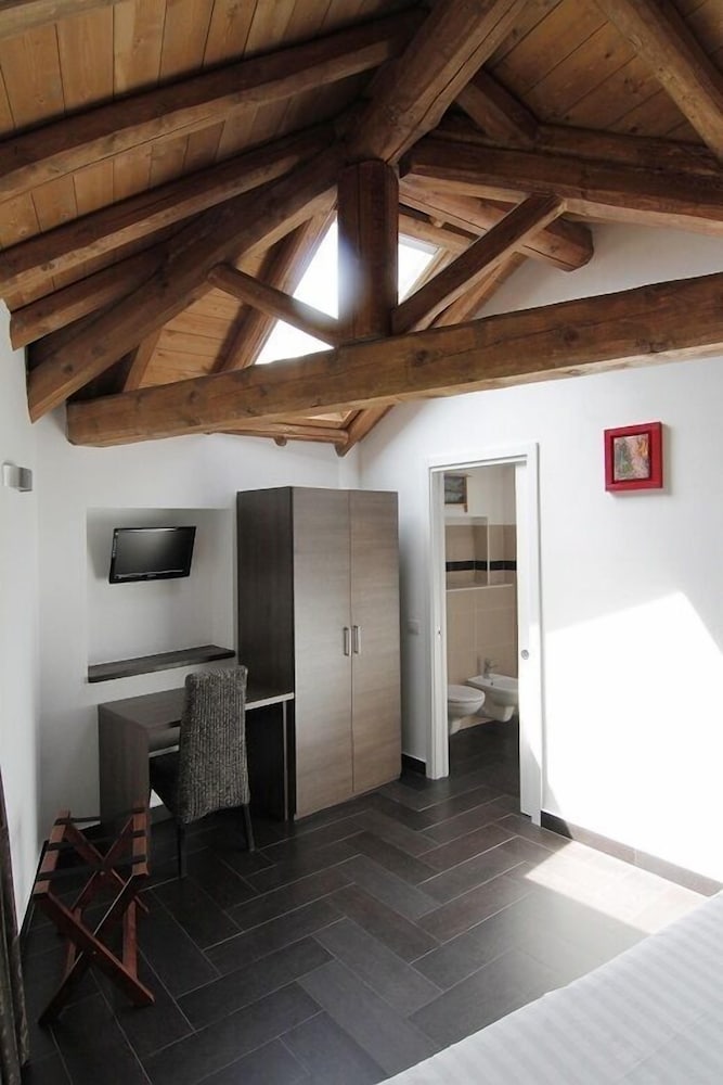 Hotel Corte Santa Libera 26/41