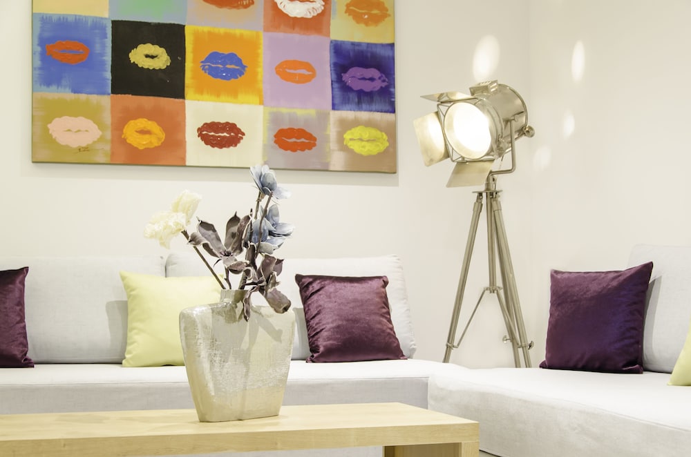 Talos Luxury Suites 28/50