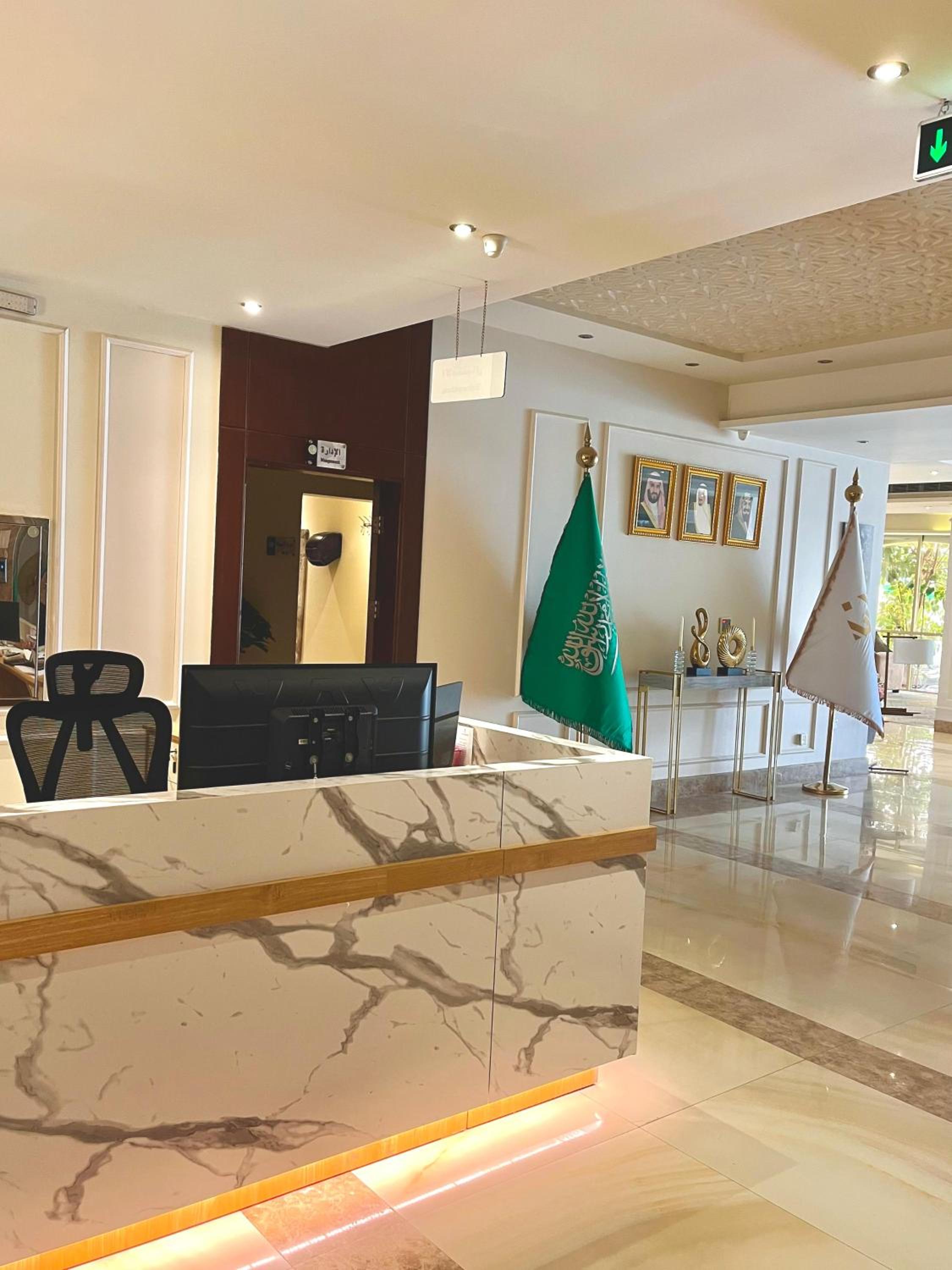 Alshurfah Loft 12/51