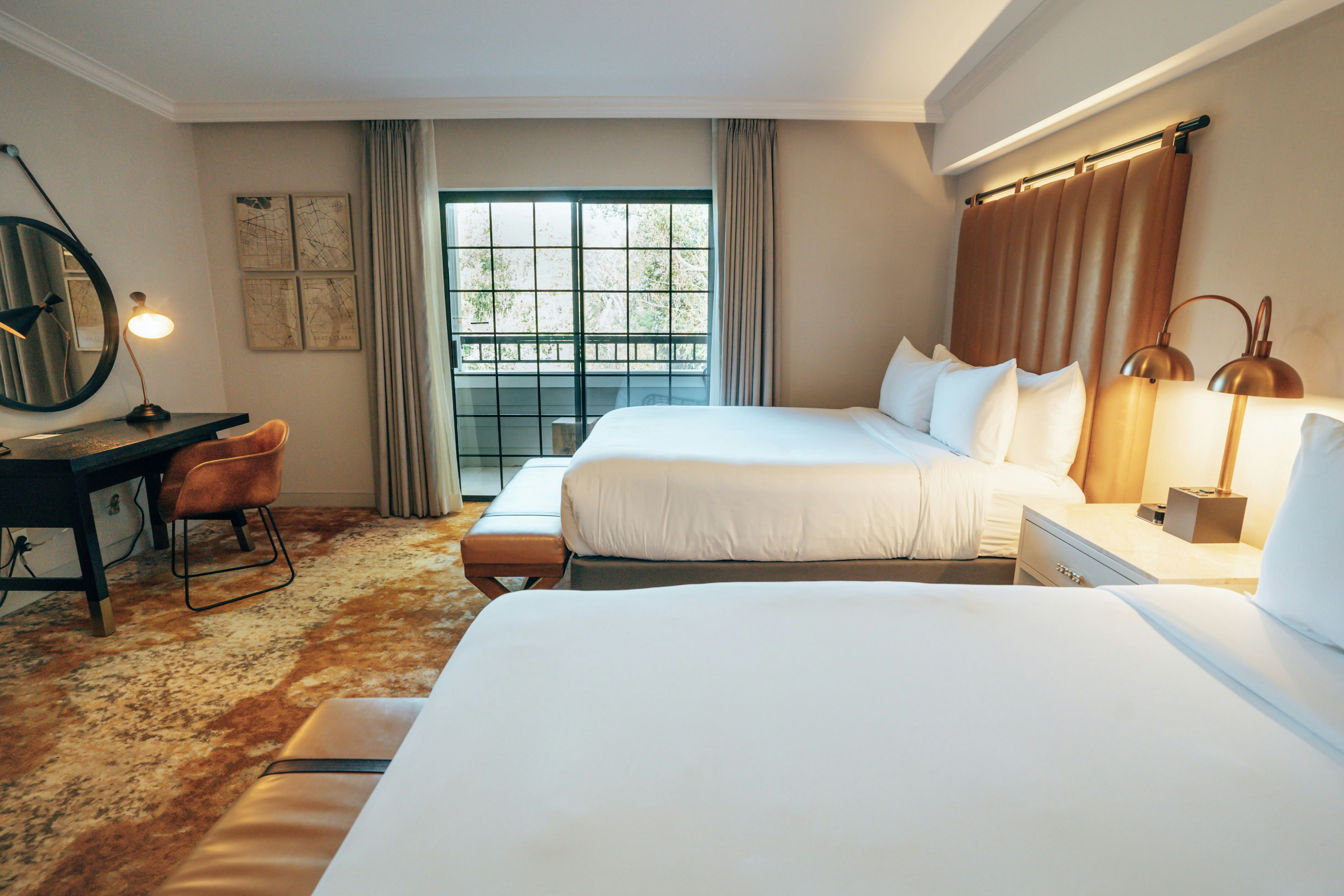 Room, 2 Queen Beds, Balcony