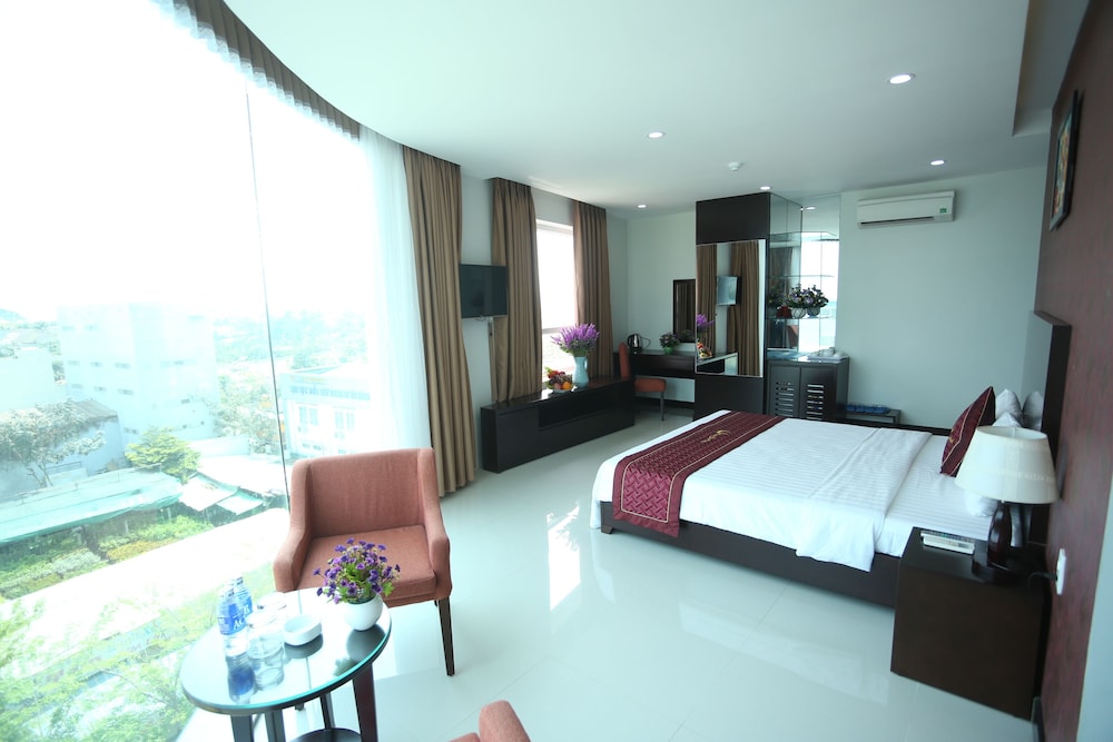 Huong Son Hotel 6/54