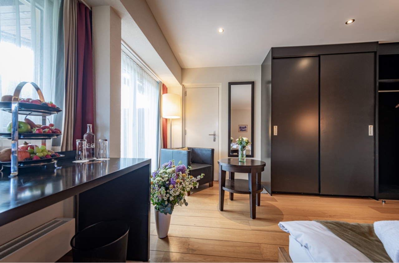 Lodge, Balcony، Hotel Adula 4/5