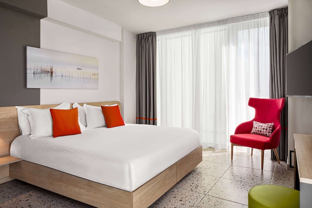 Quadro Hotel Trademark Collection by Wyndham 12/43
