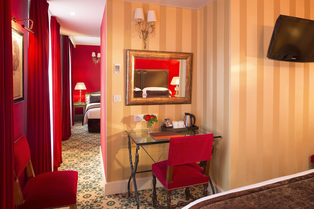 Hotel Des Deux Continents 71/80