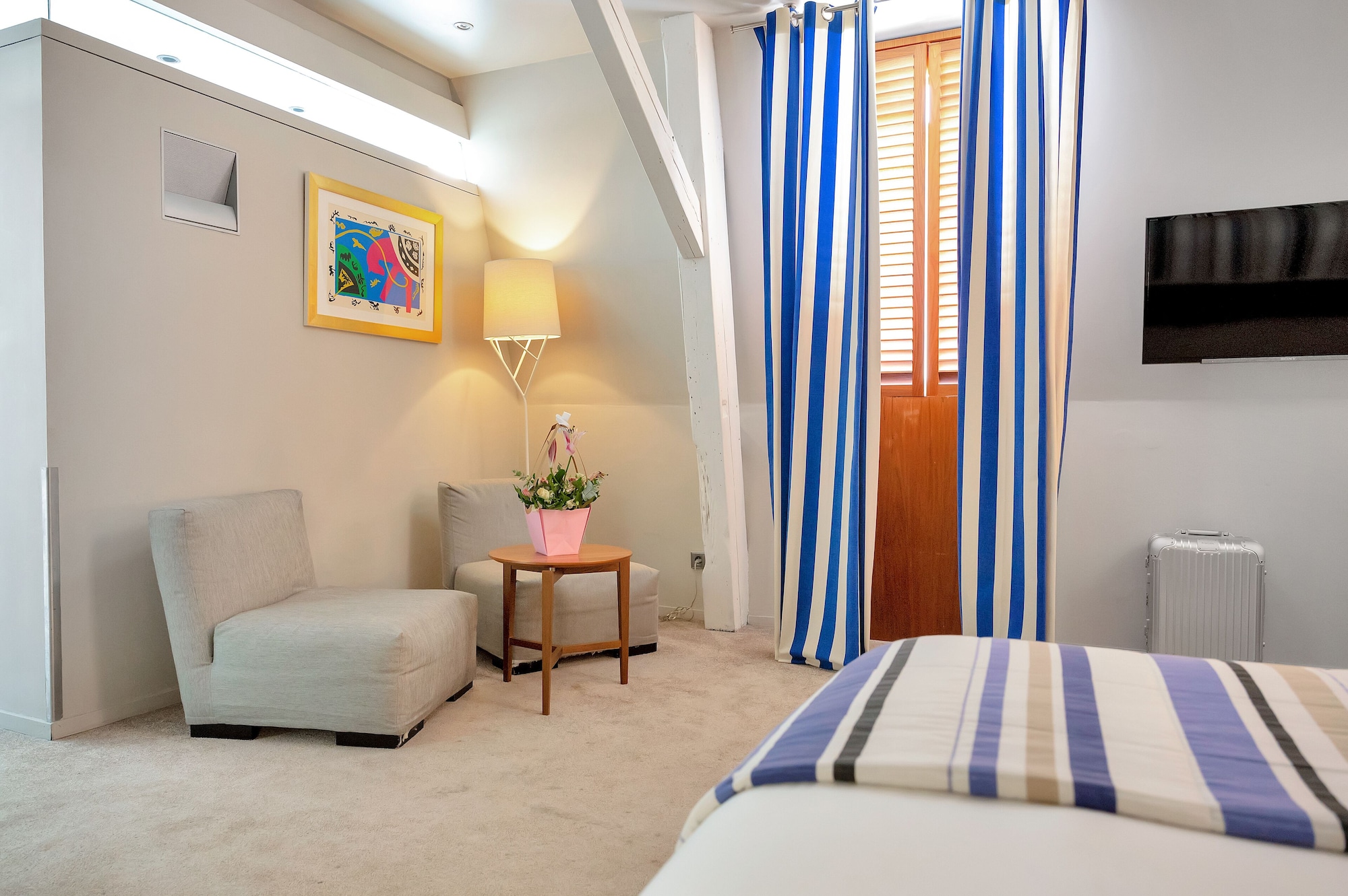 rooms