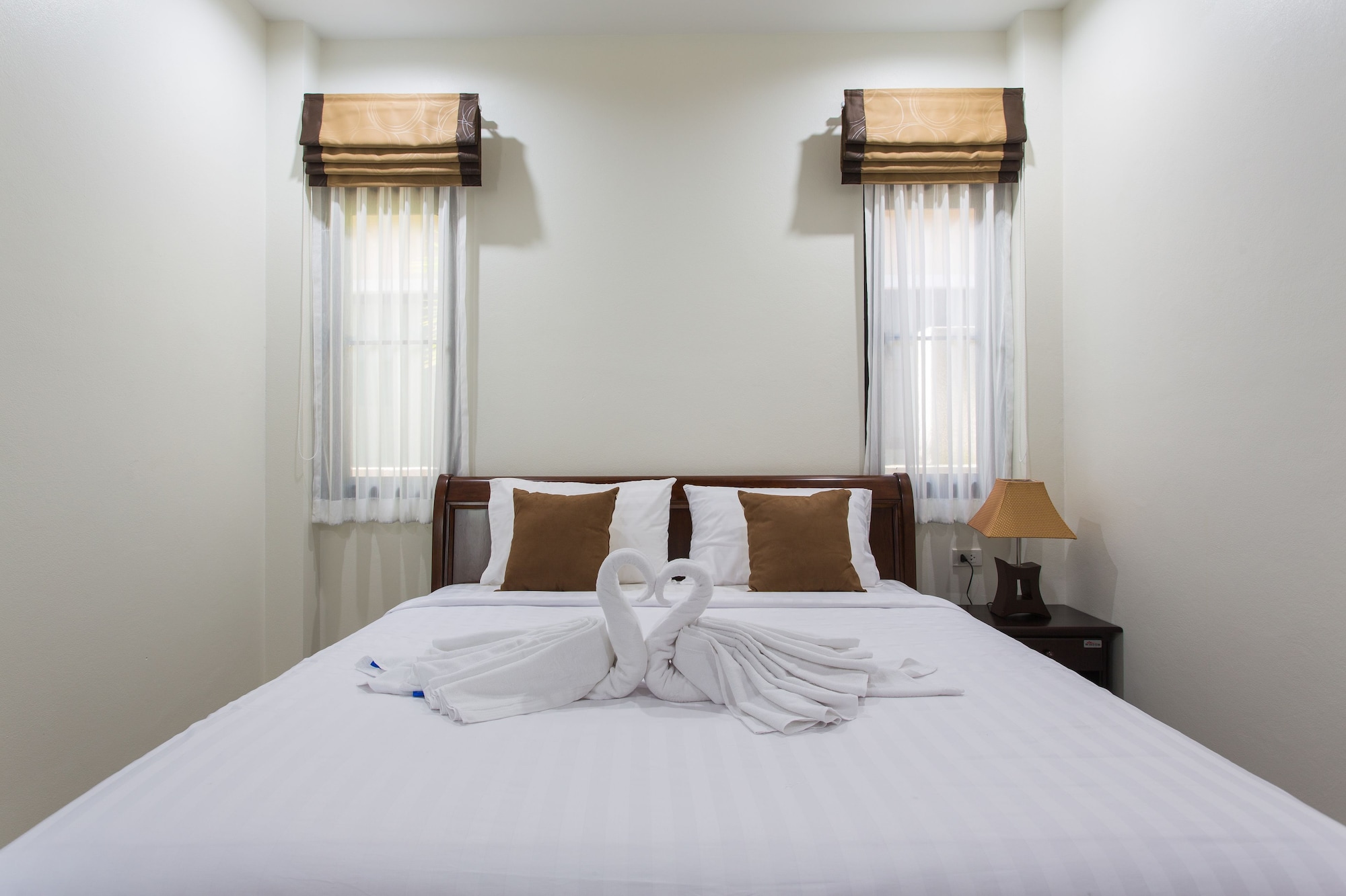 2 BEDROOMS, VILLA, PRIVATE POOL