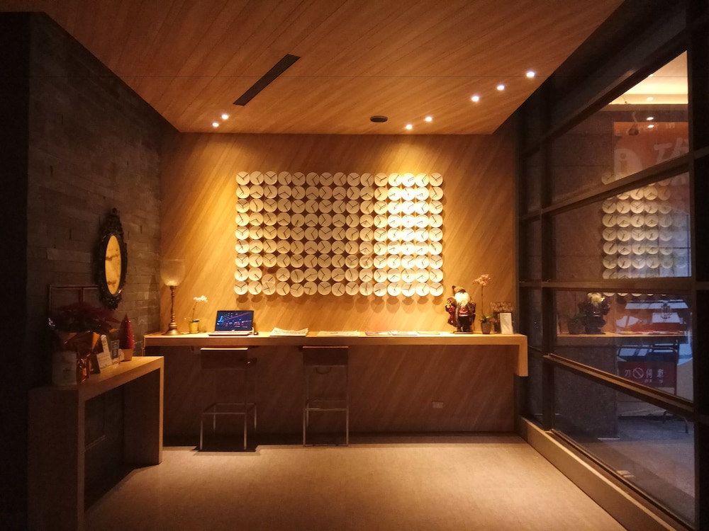 Hotel J Metropolis 10/54