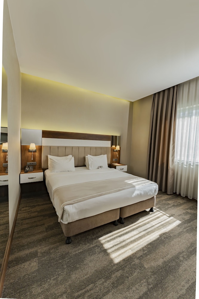 Vespia Hotel 28/70