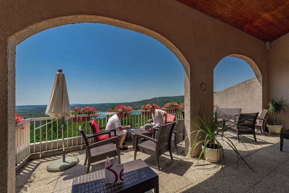 Club Belambra Montpezat en Provence Le Verdon 39/53