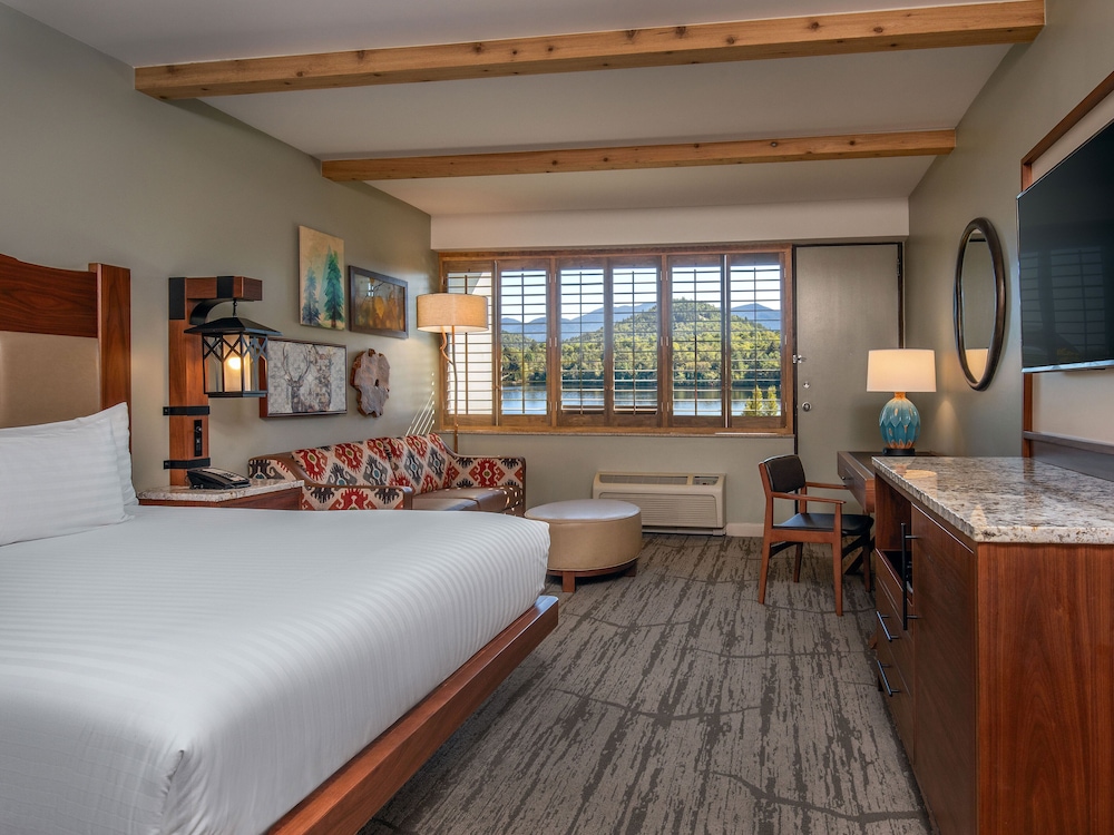 Premier, King Bed, Resort View, Sofa