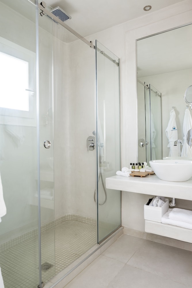 Art Hotel Santorini Adults Only 46/50