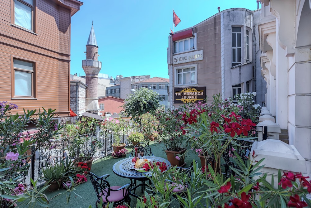 Balin Boutique Hotel 45/50