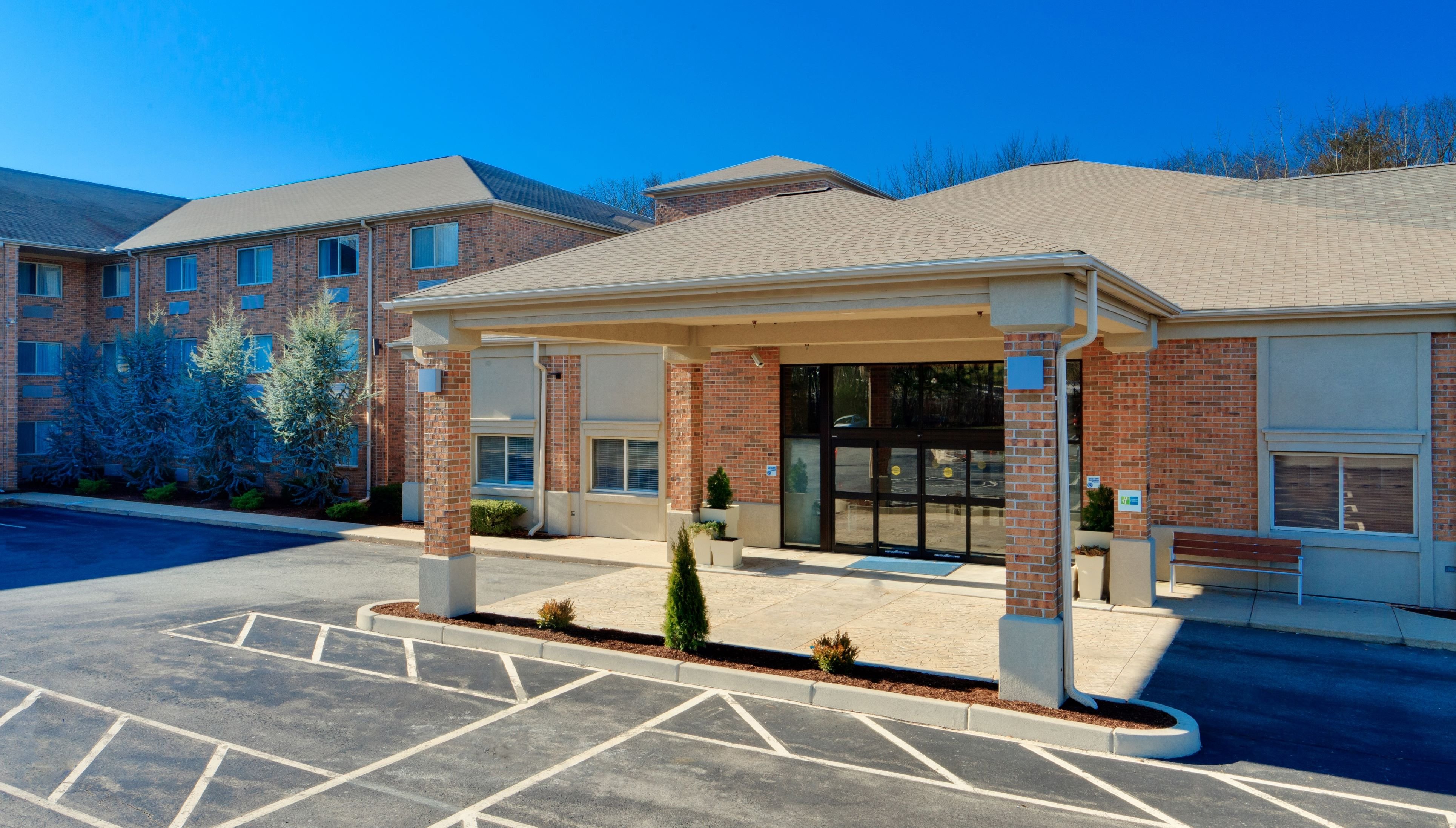 Holiday Inn Express Hotel and Suites Smithfield - Providence 22/22