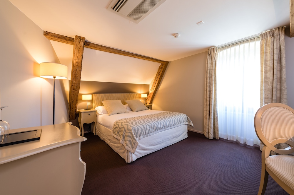 Hostellerie Le Petit Manoir 21/54