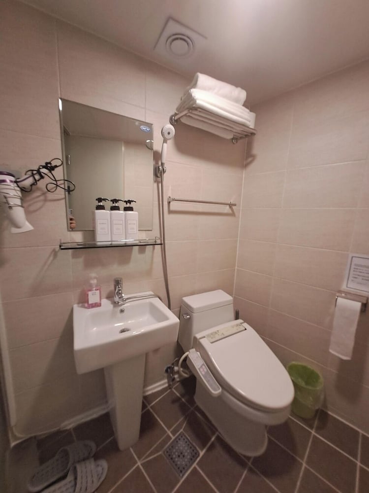 غرفة اقتصادية بسرير مزدوج، Philstay Myeongdong Central Hotel 3/3