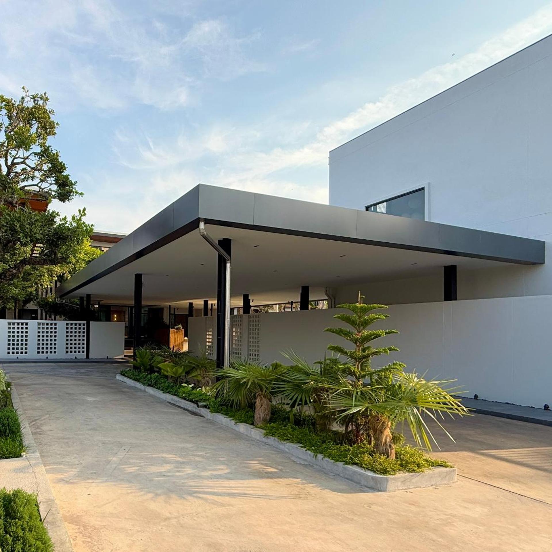 The Rest Hotel - Prachuab kriri khan 6/49