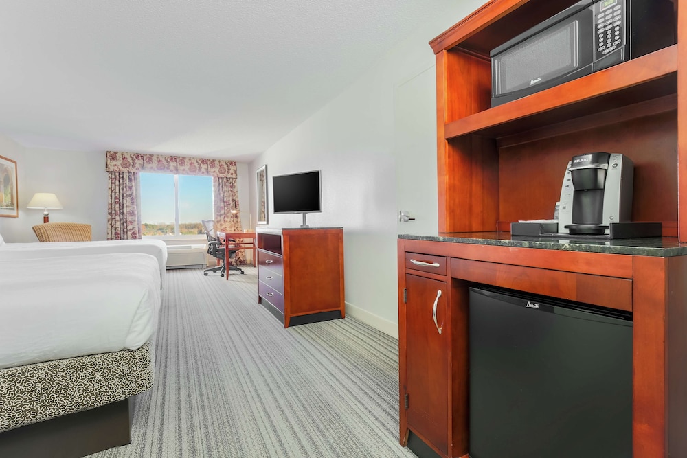Hilton Garden Inn Roanoke Rapids 18/47