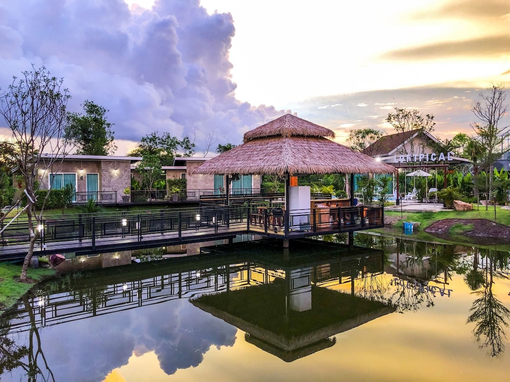 Loftpical Resort 38/49