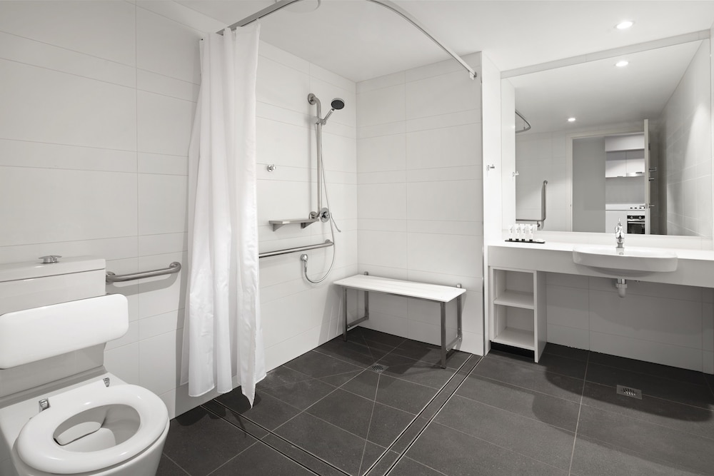 STUDIO, APARTMENT, ACCESSIBLE