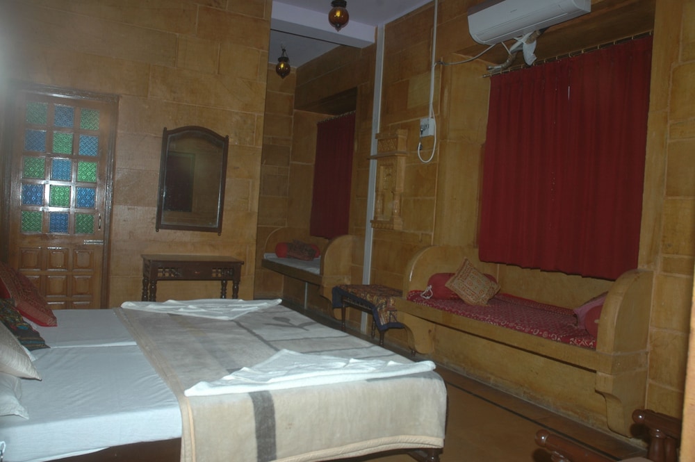 Gorakh Haveli 14/30