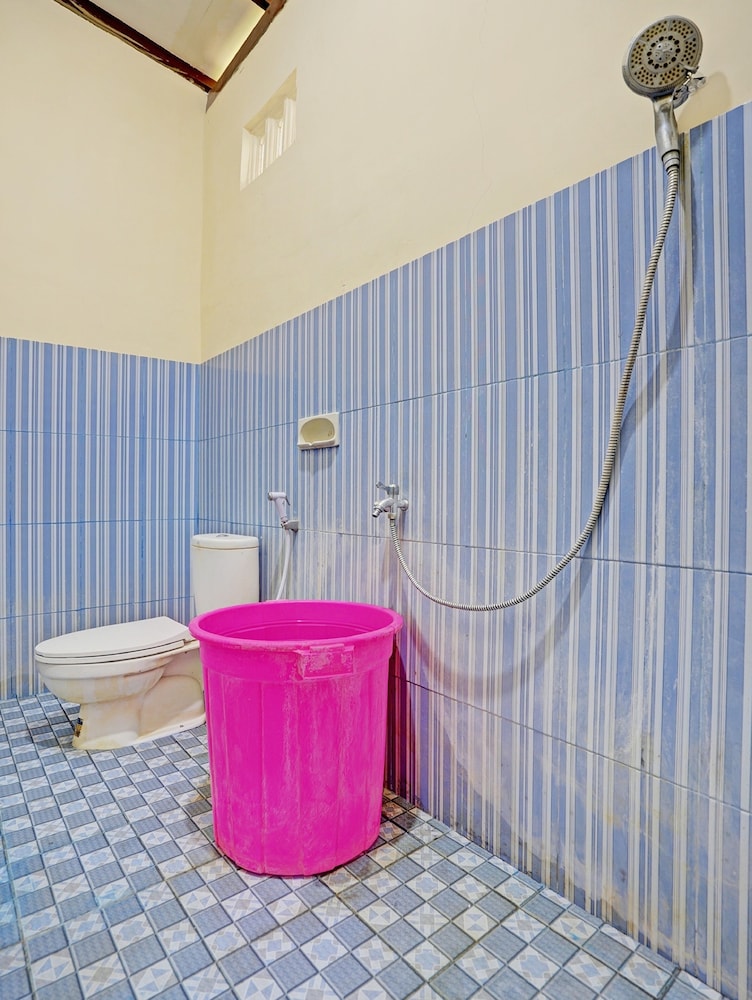 Hotel O Villa Kusuma ResidenceNearRSI Fatimah Banyuwangi 6/24