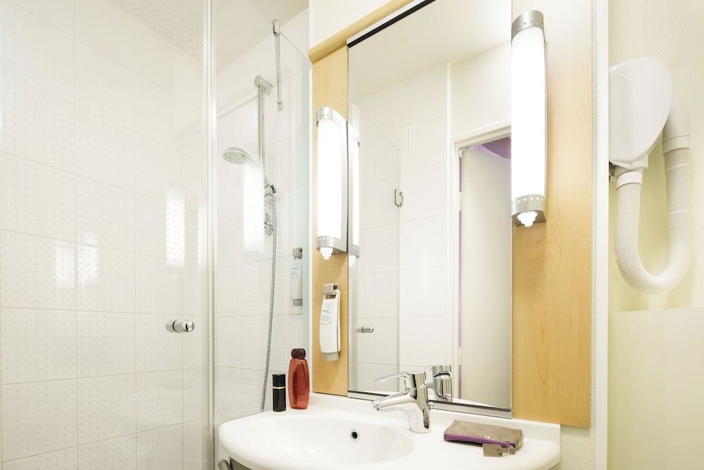 Ibis Paris Versailles Chateau 46/47