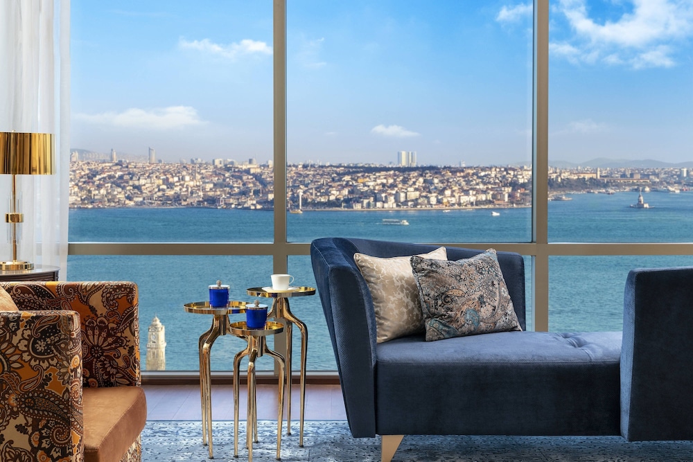 The Ritz Carlton Istanbul 31/50