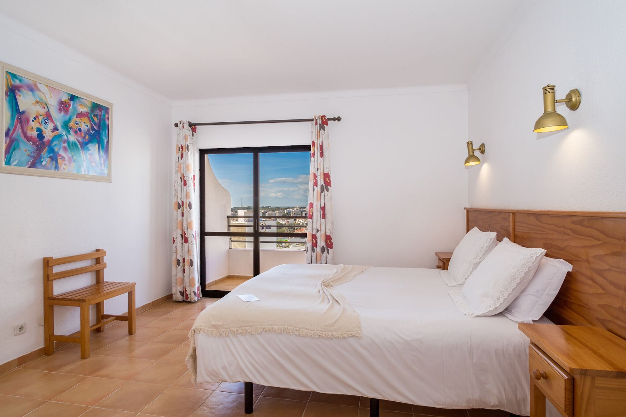 1 BEDROOM, FAMILY, APARTMENT
