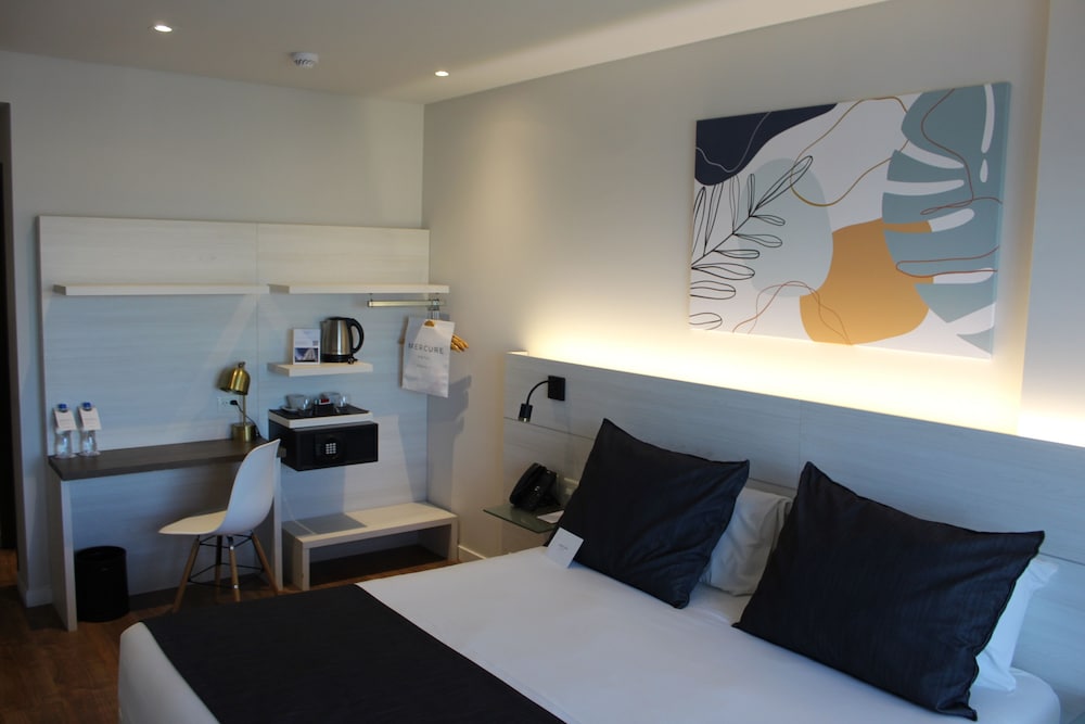 Mercure Rosario 42/58