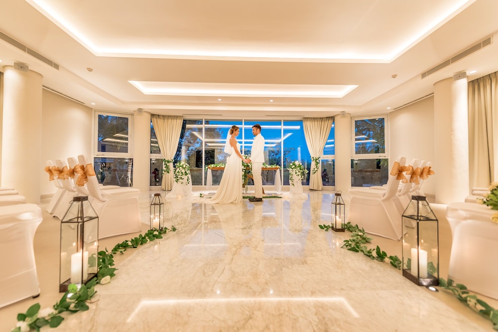 tanadewa Resort Ubud Bali by Cross Collection 32/50