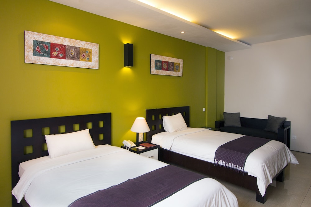 ECLIPSE Hotel 14/34