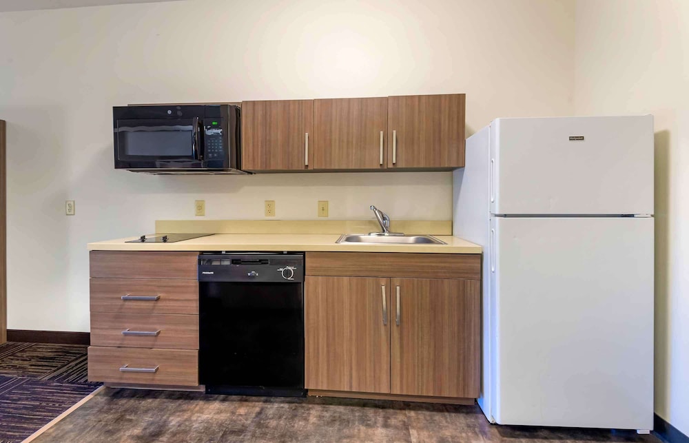 Extended Stay America Suites Rock Hill 9/64