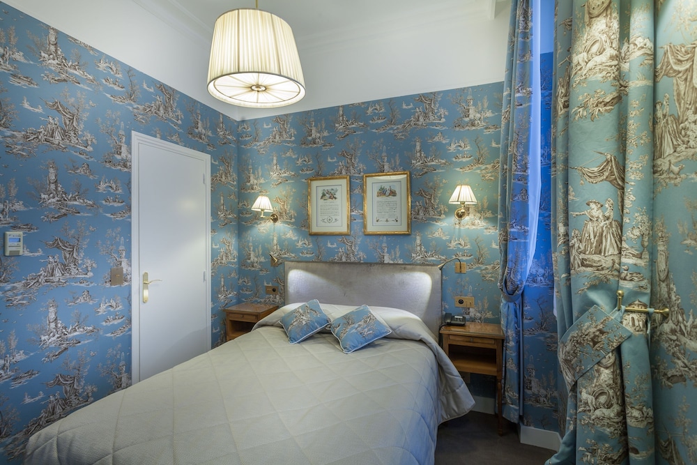Grand Hotel de L Univers Paris Saint Germain 17/52