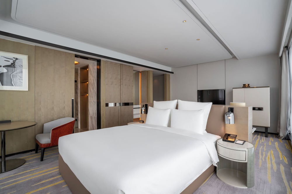 Pullman Suzhou Zhonghui 17/59