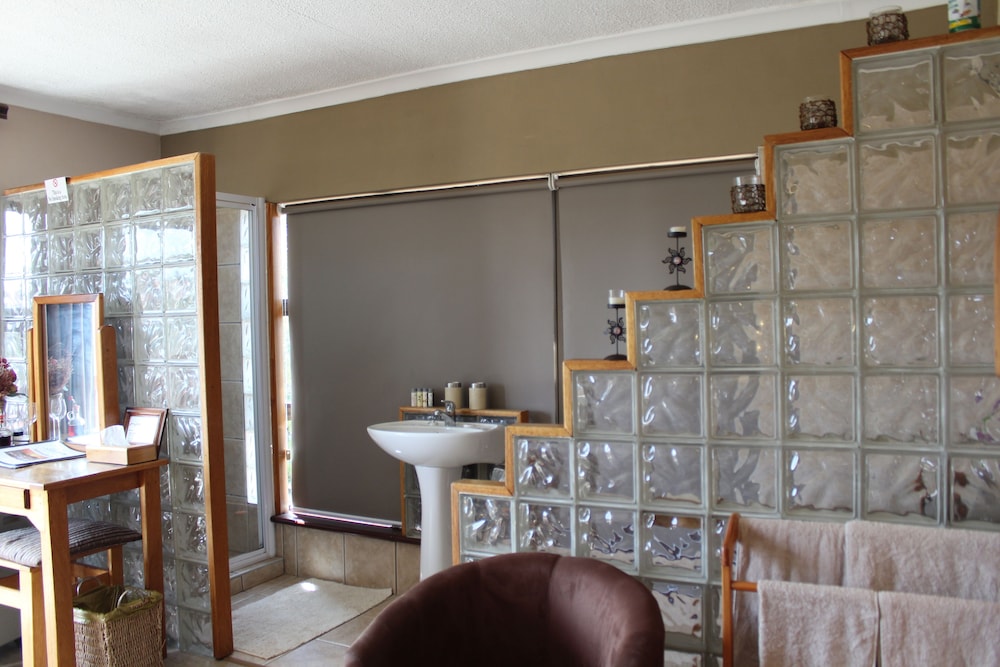 Dolphin View Guesthouse 48/50