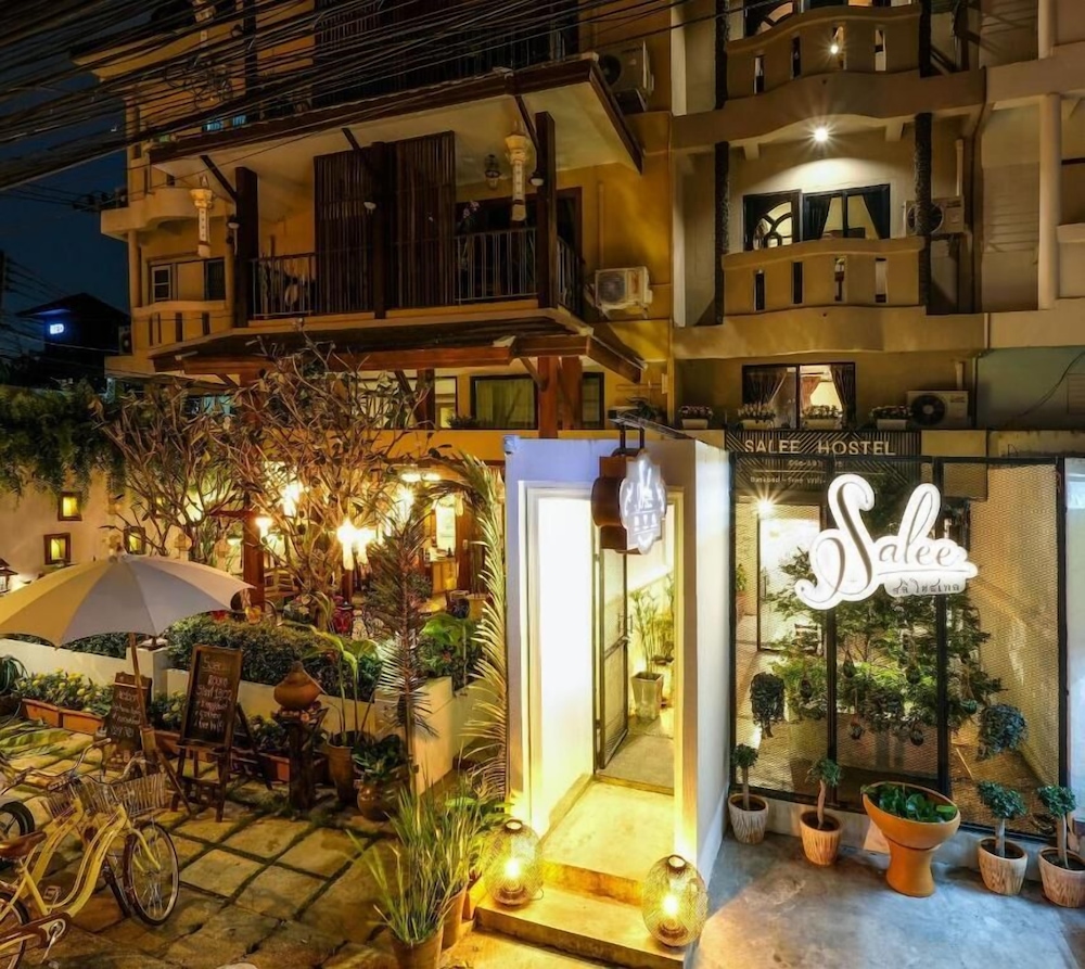 Salee Hostel 4/41