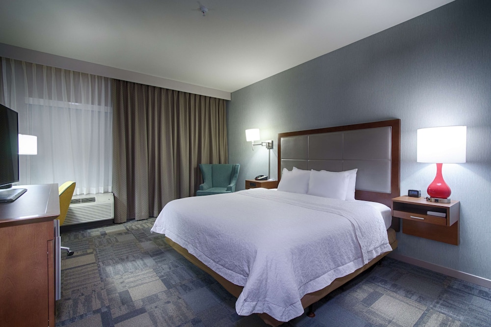 Hampton Inn Salina 11/46