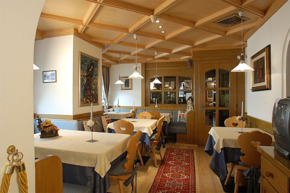 Hotel Adriana 36/44