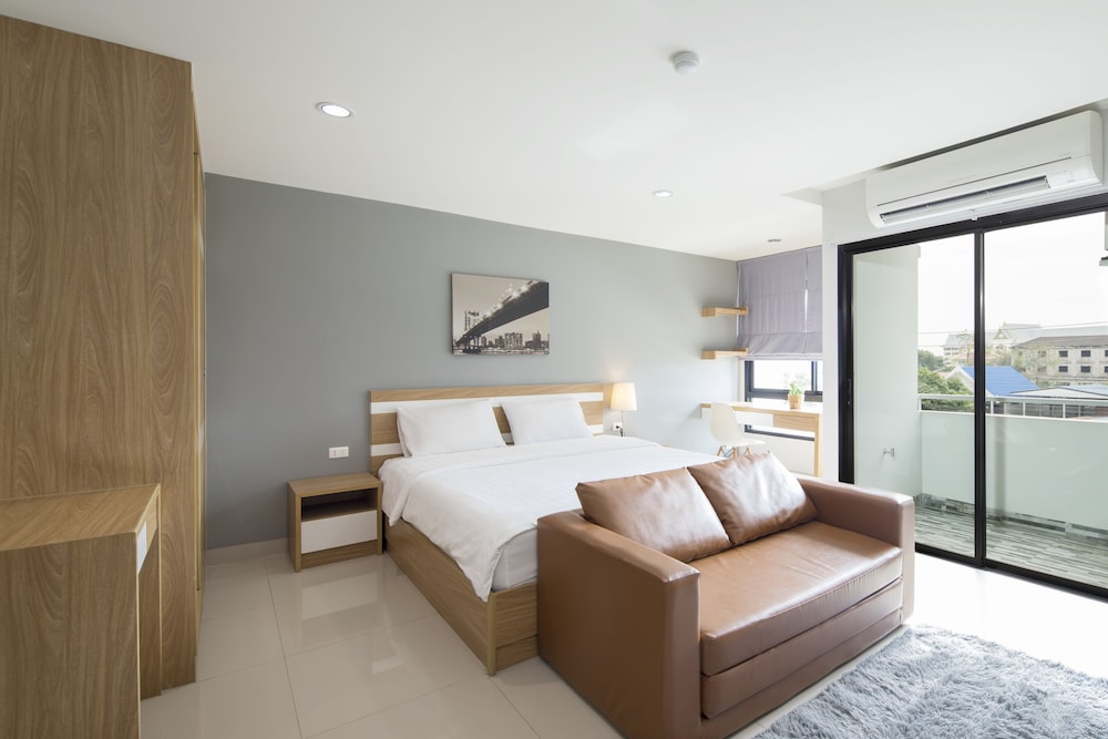 JK Living Hotel and Service Apartment 29/67