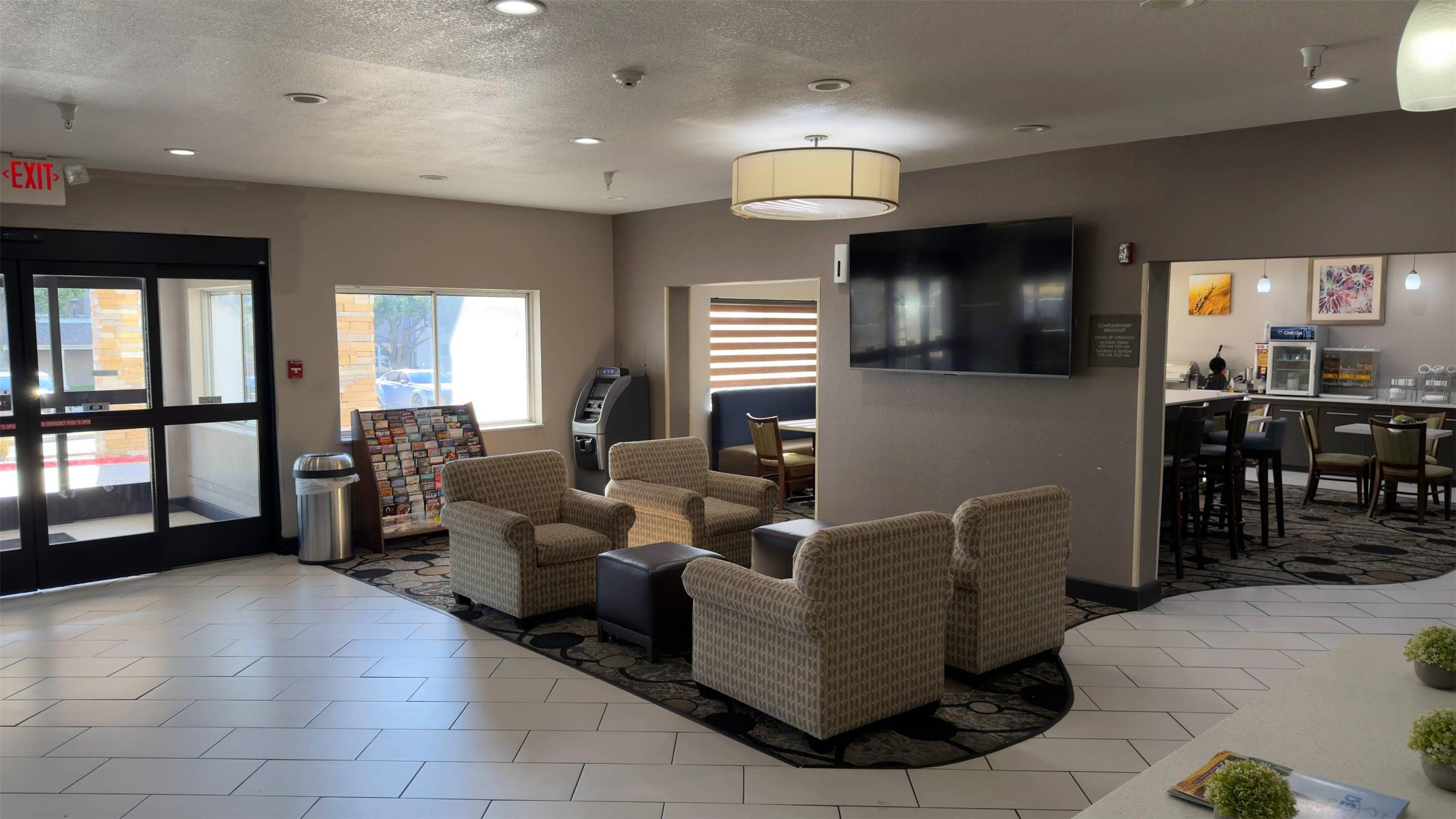 Comfort Suites Lewisville - Dallas 23/46