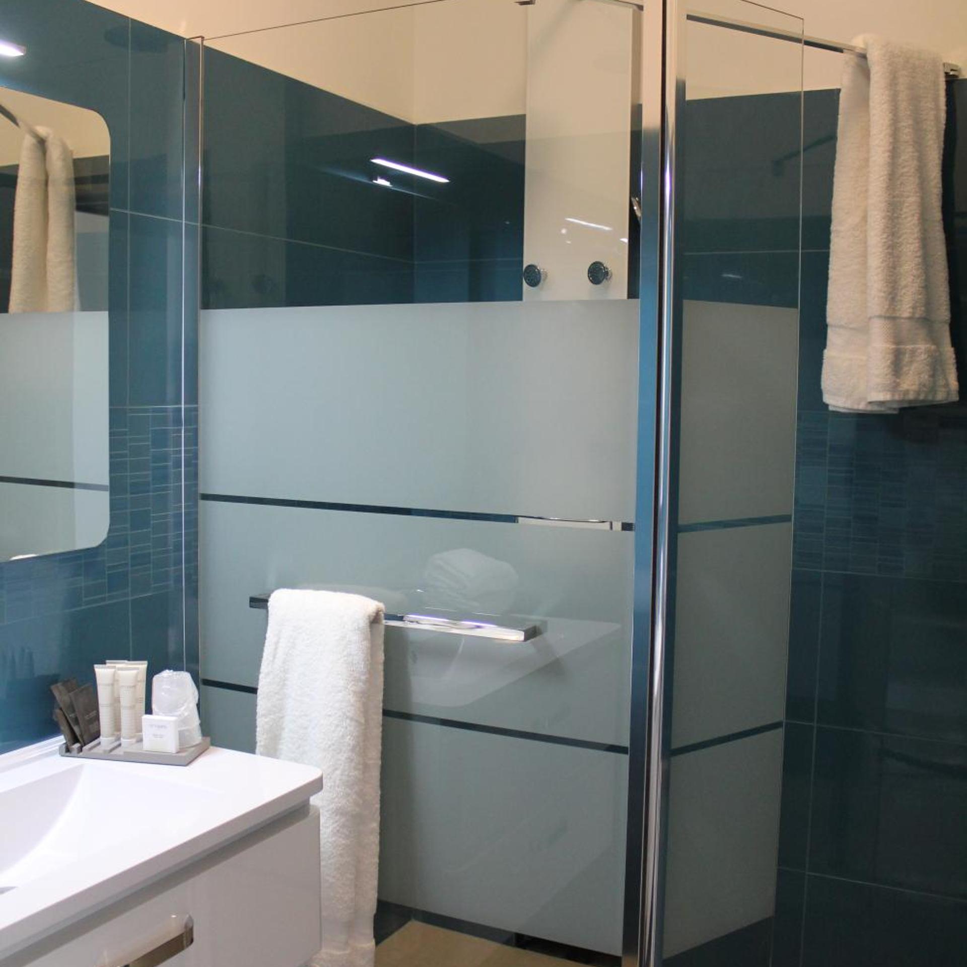 Room, Double Bed, Balcony, Hotel Le Quincangrogne 7/8