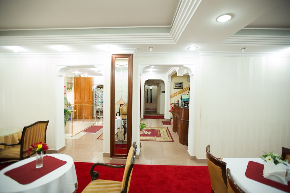Sirkeci Emek Hotel 45/64