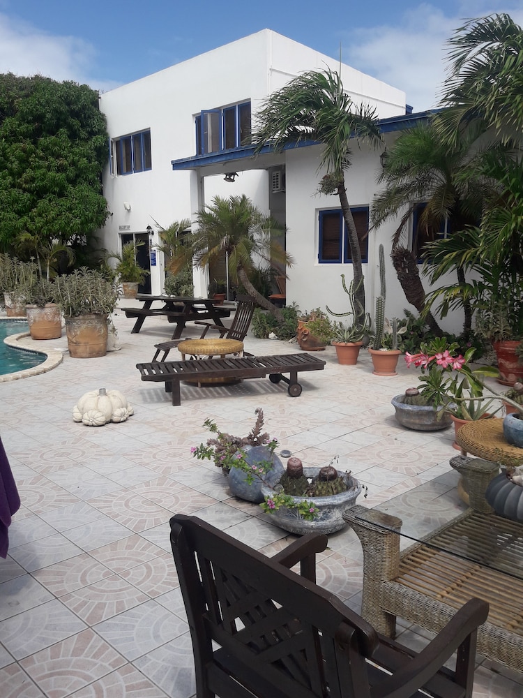 Palmita Hotel Hostel 30/38