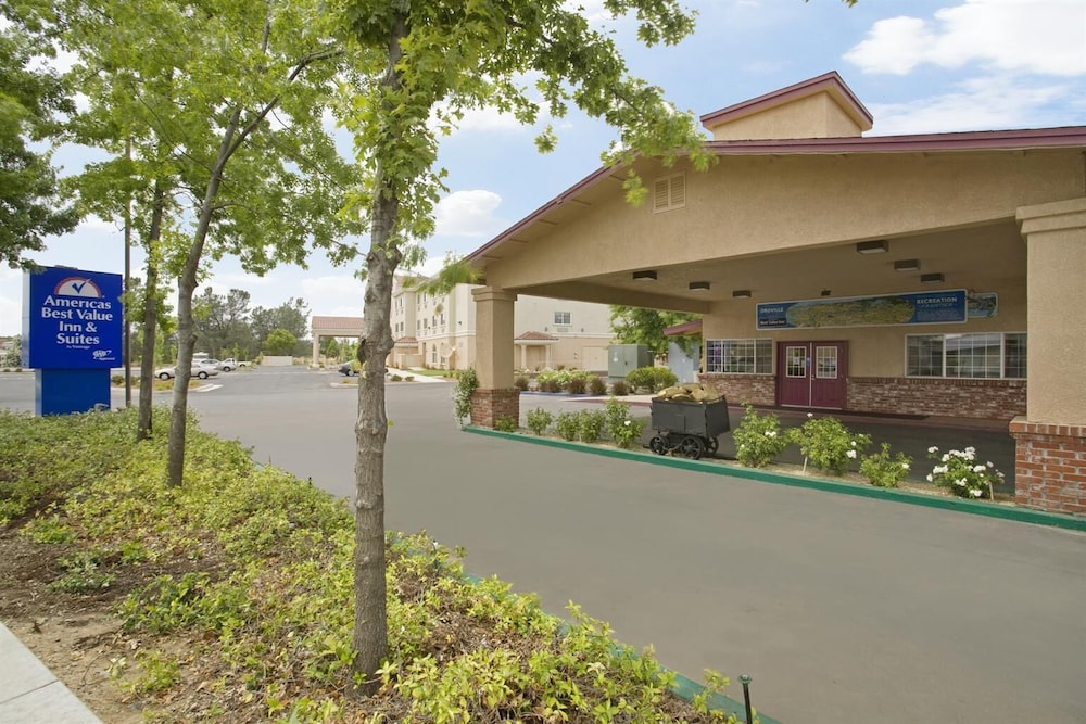 Oroville Value Suites 1/16