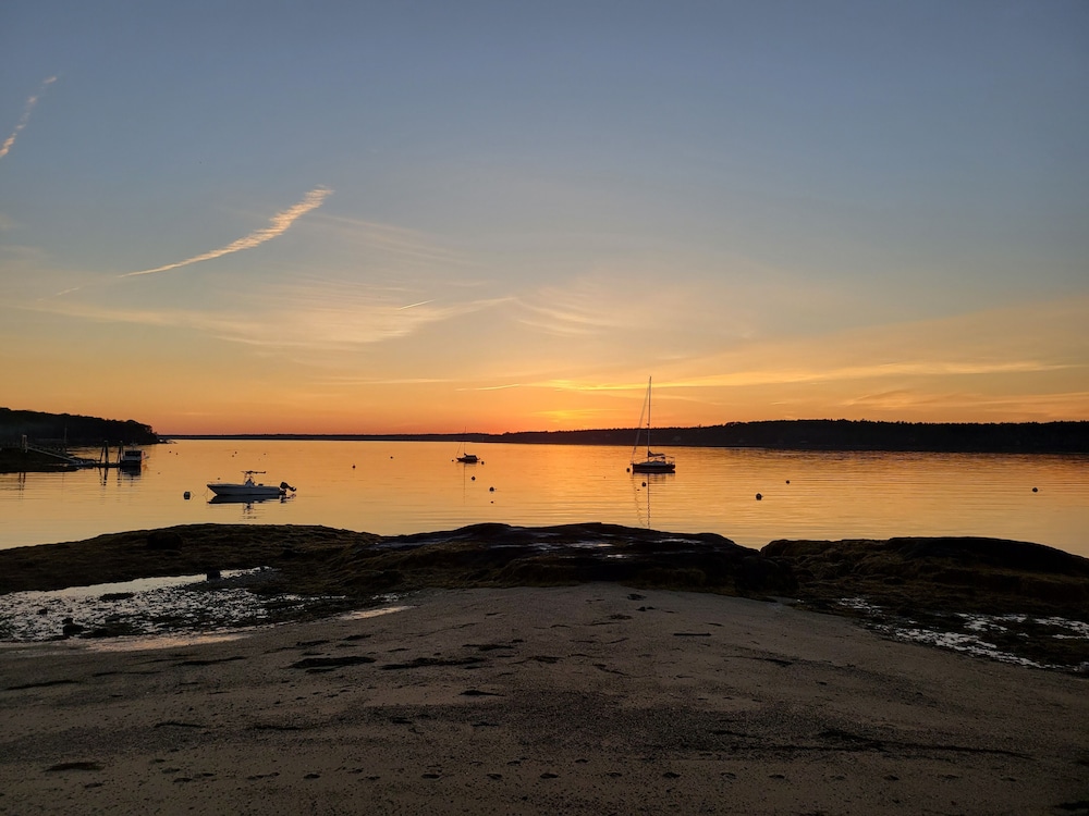 Smuggler’s Cove Inn 29/50