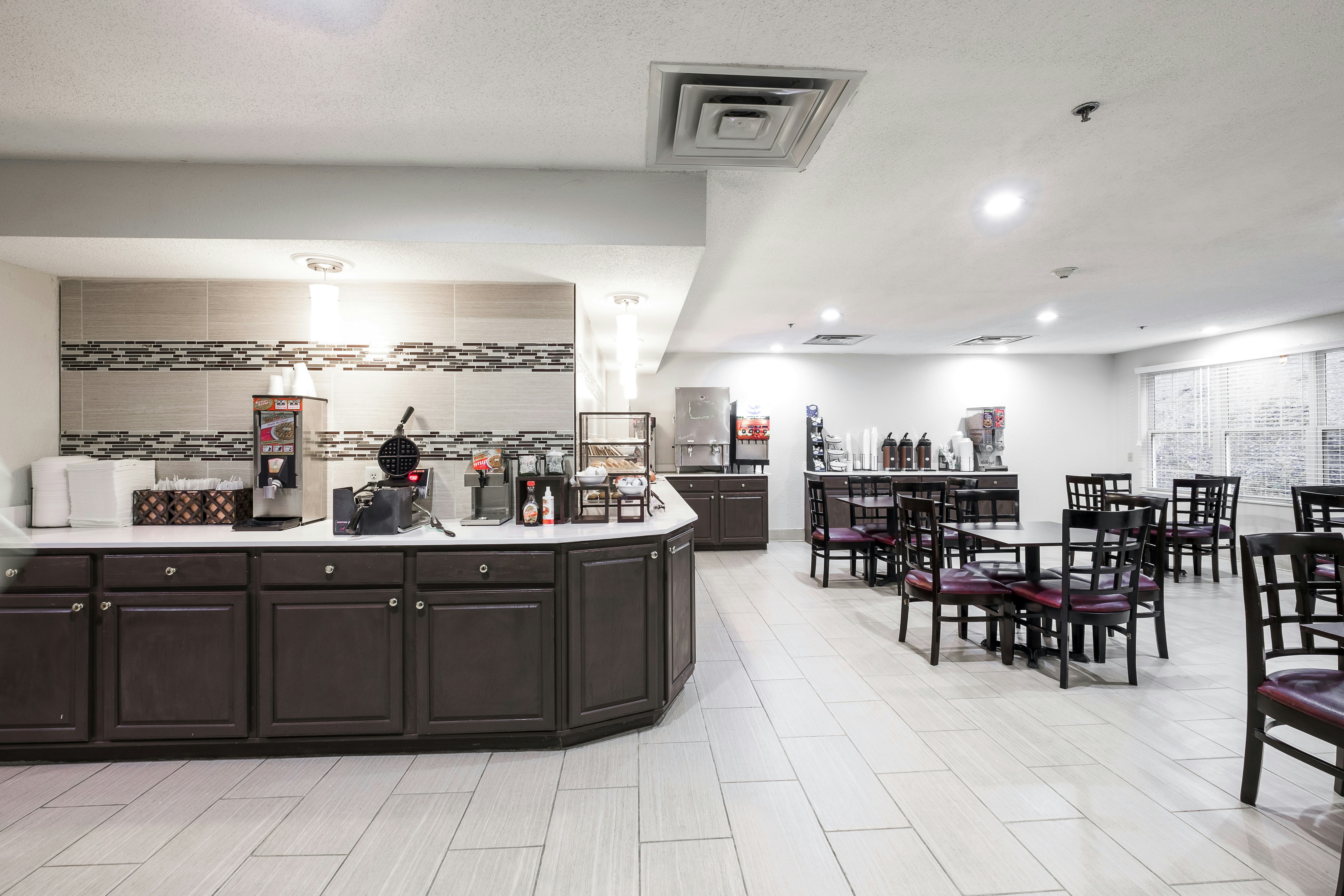 Red Roof Inn & Suites Corbin 38/48