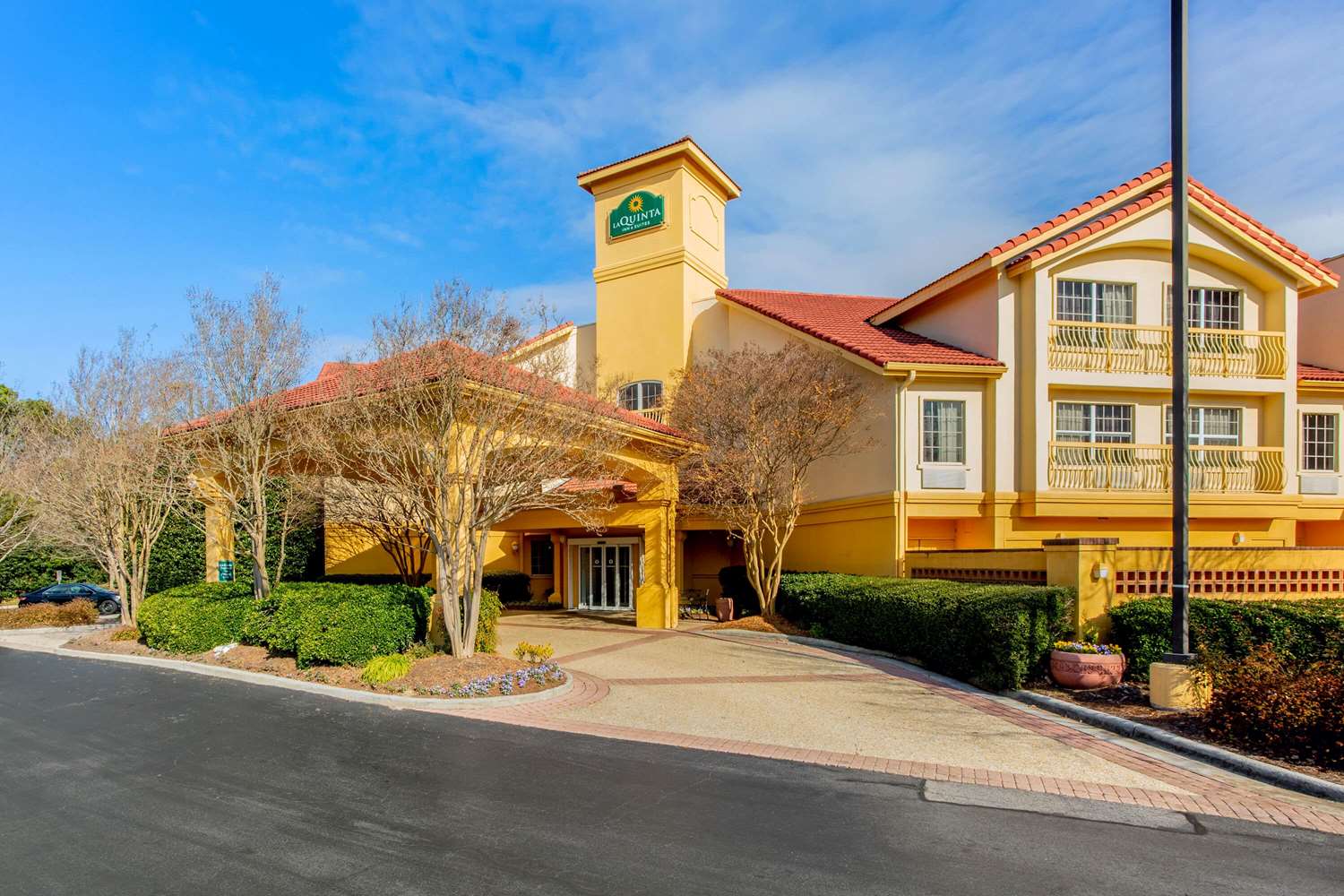 La Quinta Inn & Suites by Wyndham Raleigh Durham Airport 22/25