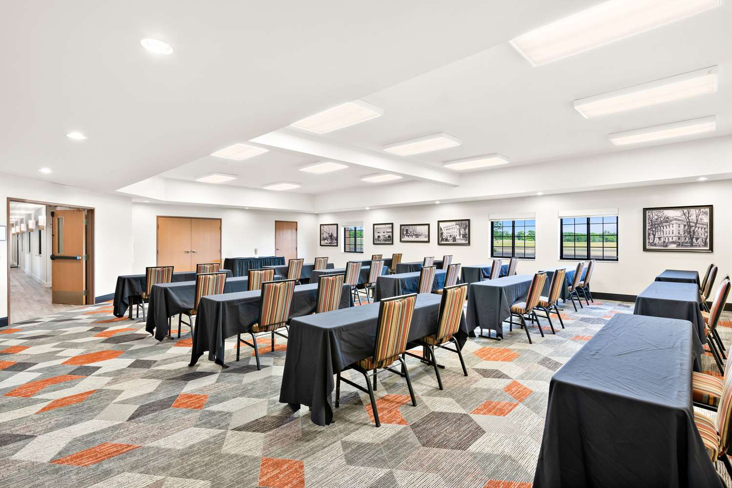 Comfort Inn & Suites Chillicothe 21/27